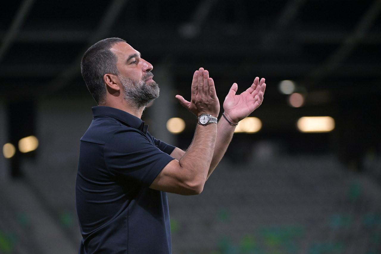 Arda Turan ilk maçında rekor kırdı