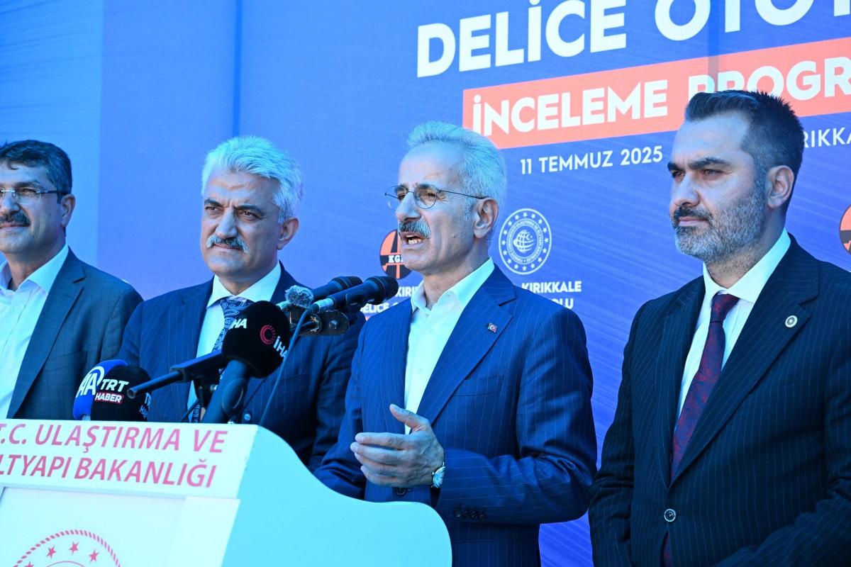 Ulaştırma ve Altyapı Bakanı Abdulkadir Uraloğlu törende konuştu