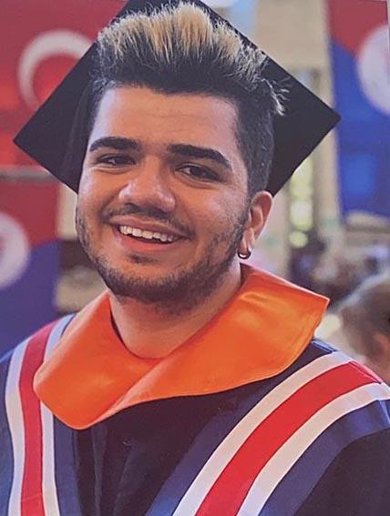 Yangından hayatını kaybeden Alp Mercan