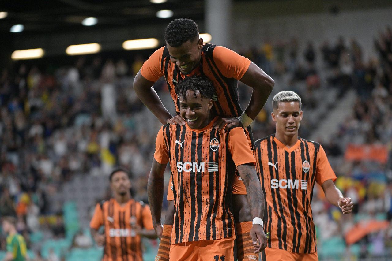 Shakhtar Donetskli oyuncular