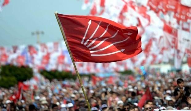 CHP'de istifa krizi: Bayrampaşa'da iki meclis üyesi partiden ayrıldı