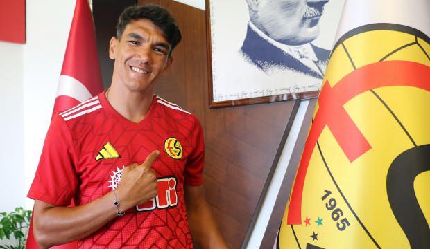 Geçen sezon şampiyonluk yaşamıştı! Süper Lig'in efsanesine imza attı