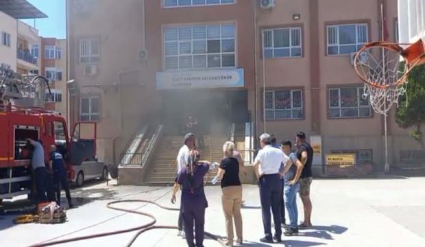 İlkokulda çıkan yangın söndürüldü