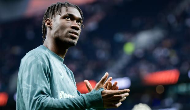 Milan'ı yakan Fenerbahçe bu kez Roma'yı ateşe attı: 'Tam yetki' verildi