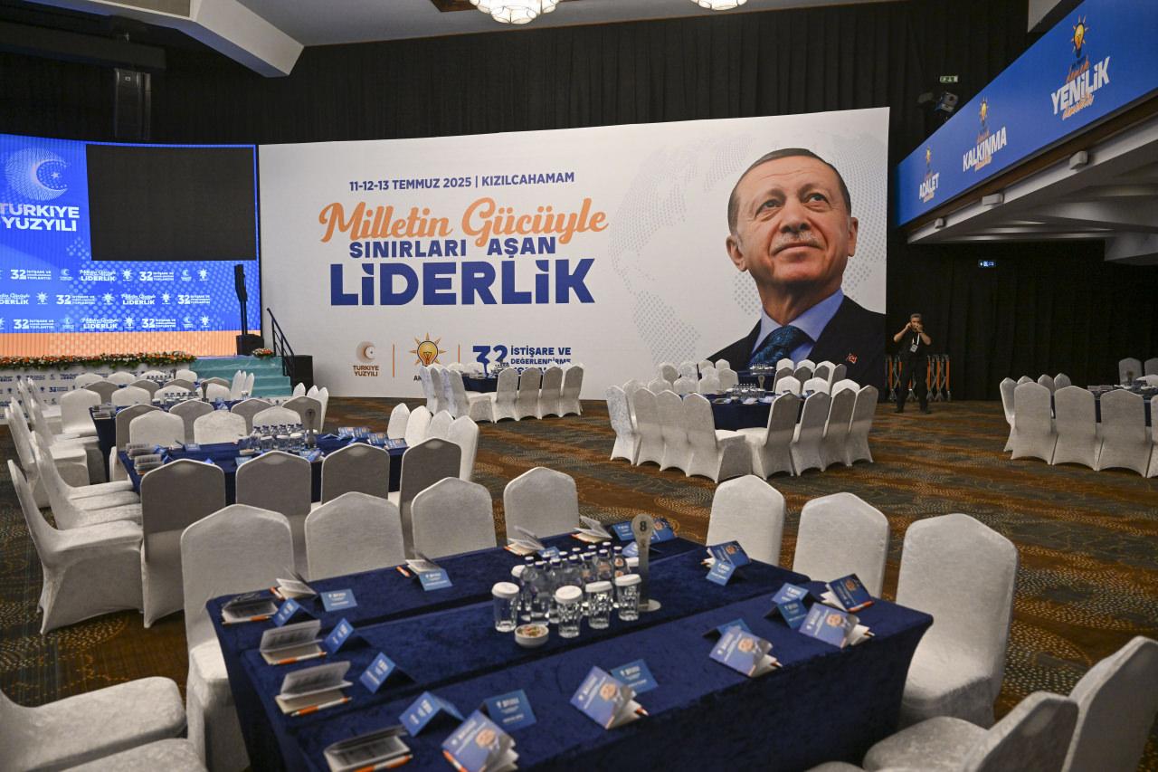 Toplantının yapılacağı yerden görüntüler