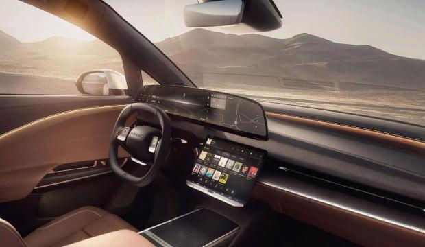 Tek şarjla en uzun menzil rekorunu kırdı! Direksiyonu Türk isme emanet etti