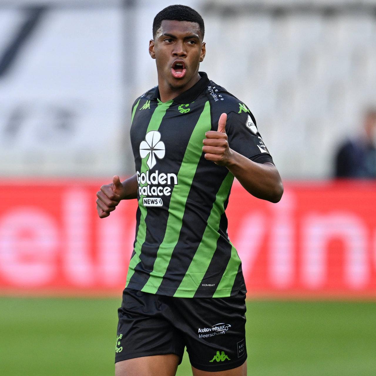 Cercle Brugge forması giyen Felipe Augusto
