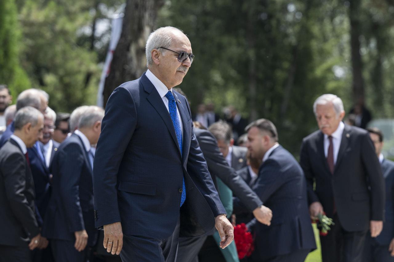 Numan Kurtulmuş