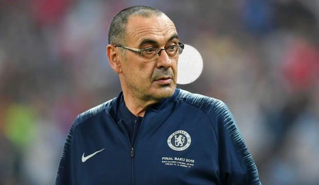 Galatasaray ve Fenerbahçe'yle maçları vardı! Ünlü teknik direktör hastaneye kaldırıldı