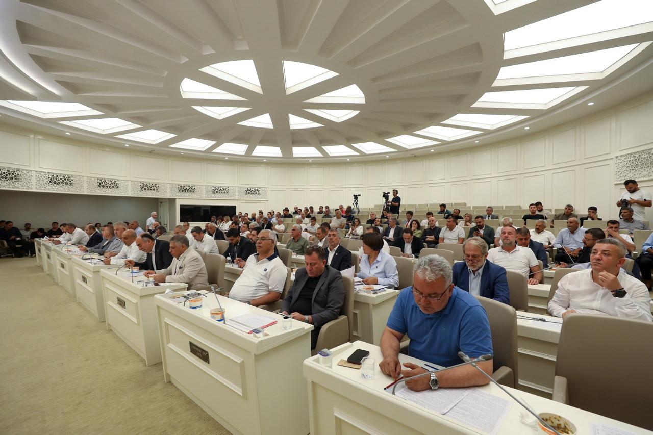 Büyükşehir Belediyesi Meclis Salonu
