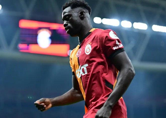 Galatasaray'ın Kolombiyalı savunmacısı Davinson Sanchez