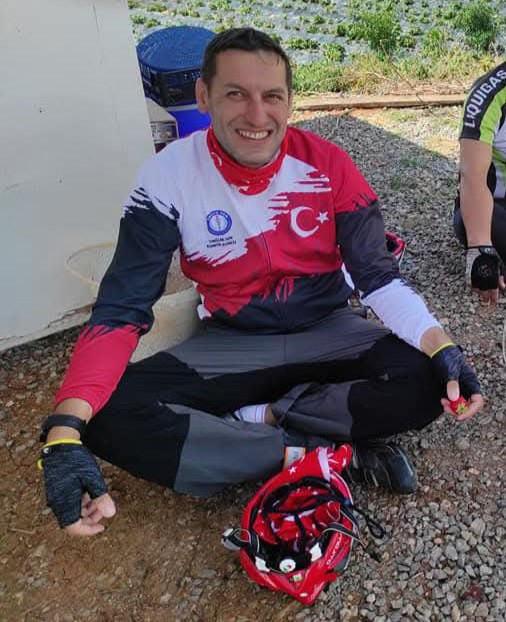 Ahmet Ekizer (44).
