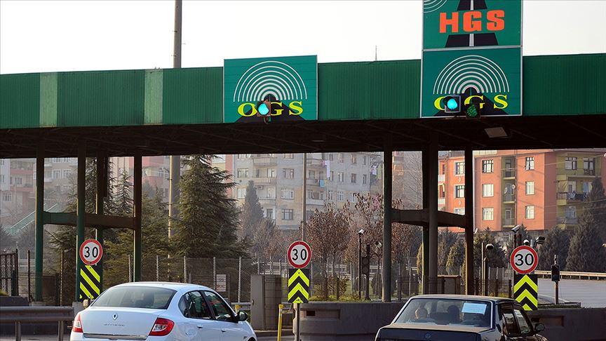 Emeklilere ücretsiz HGS ve ücretsiz otopark hakkı 