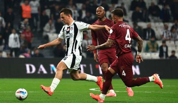 FIFA 3 yıl transfer yasağı uygulamıştı: Bir g&uuml;nde 35 milyon TL yaktılar