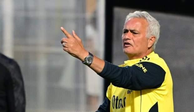 Feyenoord maçı öncesi kriz! Mourinho, yönetime rest çekti transfer rafa kalktı