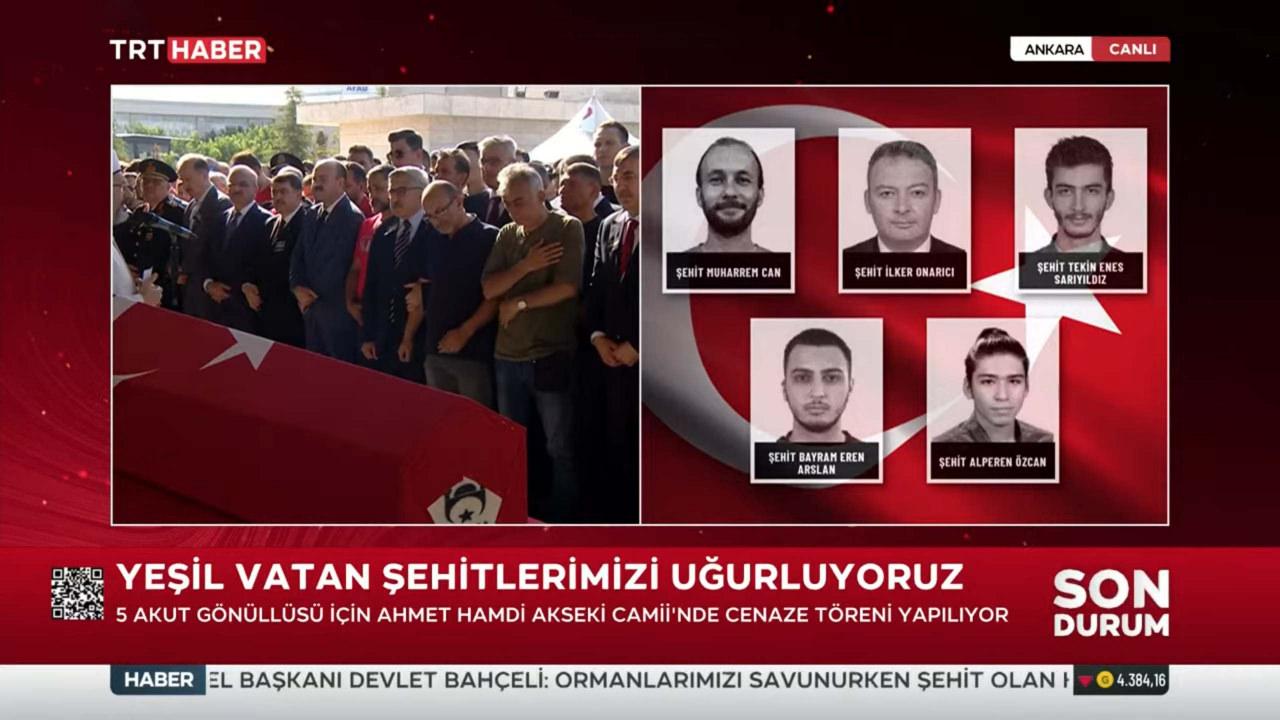 Ankara'da şehitler için düzenlenen cenaze töreninden bir kare