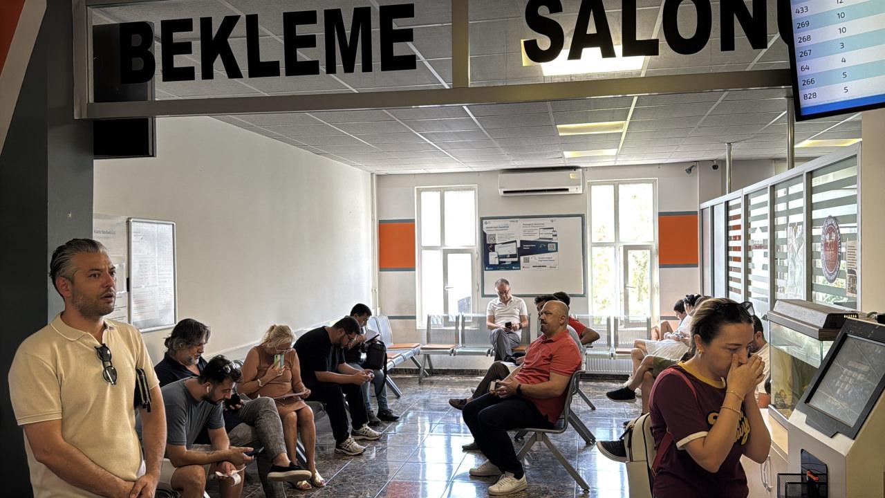 Nüfus Müdürlüğündeki yoğunluk