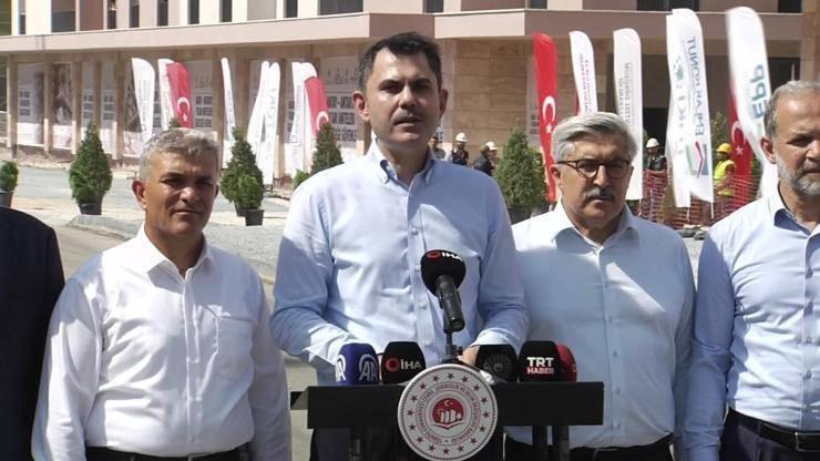 Bakan Kurum, Hatay'da açıklamalarda bulundu