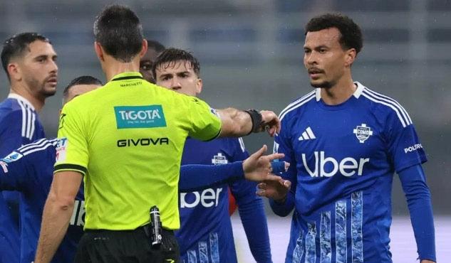 Dele Alli'nin Milan maçında kırmızı kart gördüğü an