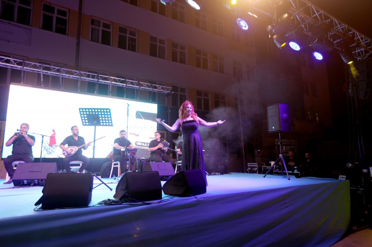 "Mahallemde Konser Var" etkinliği başladı. 