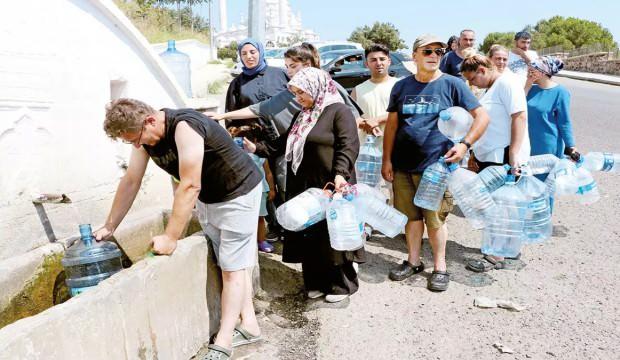 Tekirdağ'da bidonla su taşıma dönemi
