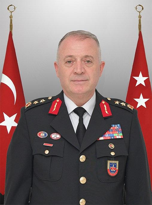 Korgeneralliğe terfi ettirilen Yusuf Kenan Topcu.