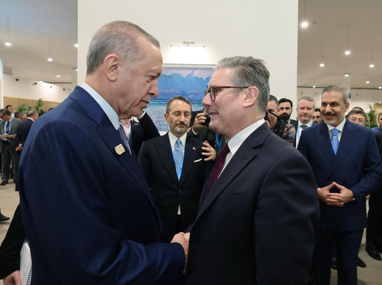 Cumhurbaşkanı Recep Tayyip Erdoğan ve İngiltere Başbakanı Keir Starmer