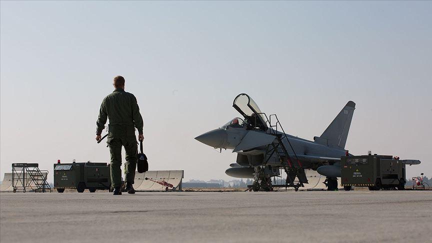 Masadaki alternatiflerden biri Eurofighter 