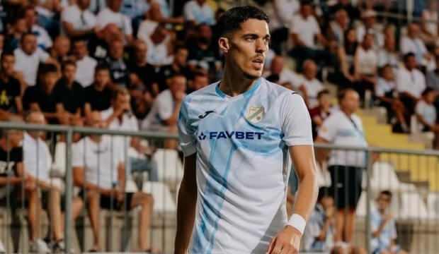 Fenerbahçe'de şok gelişme! Bitti denilen transfer taraftarlara takıldı