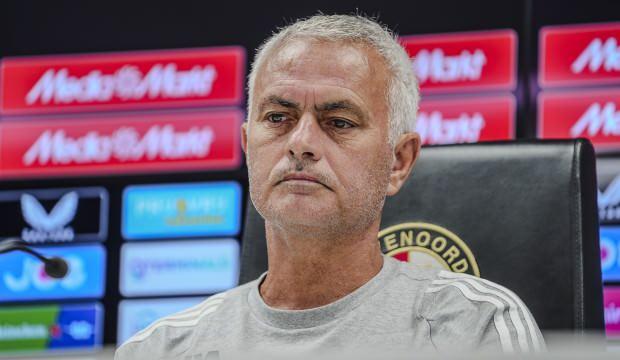 Mourinho gazeteciyi bozdu: Sorunuza cevap vermeyeceğim