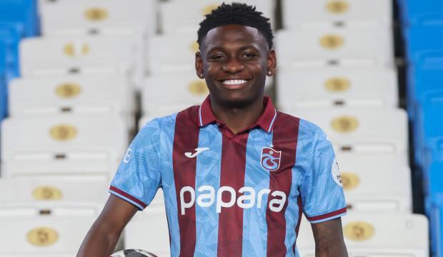 Trabzonspor, Kazeem Olaigbe'yi duyurdu! Rennes'e s&ouml;zleşme fesih bedeli &ouml;denecek