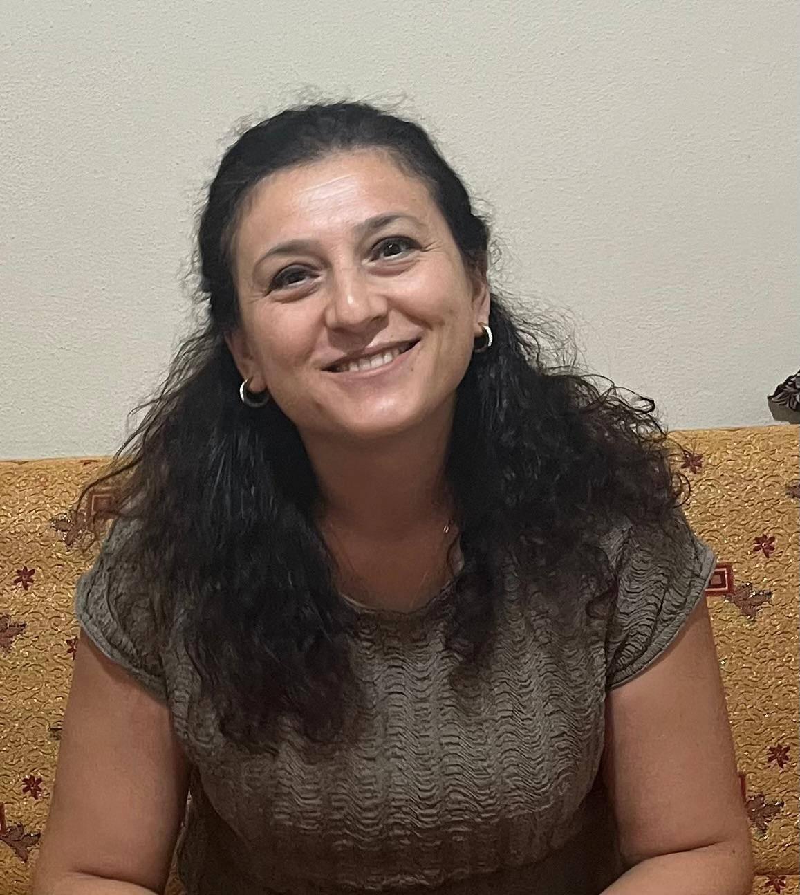 Ebe Ayşe Ceylan (45)