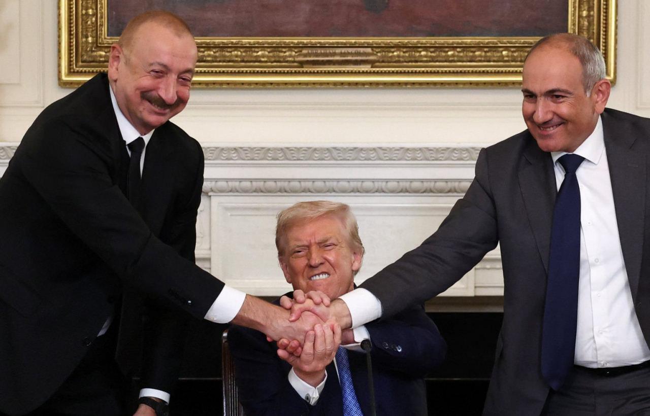 Azerbaycan Devlet Başkanı İlham Aliyev, ABD Başkanı Trump ve Ermenistan Başbakanı Nikol Paşinyan