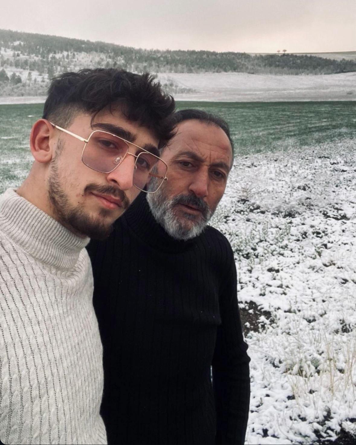 Ağabeyleri Emir Z. (19) ve babaları Cemal Z. (45).