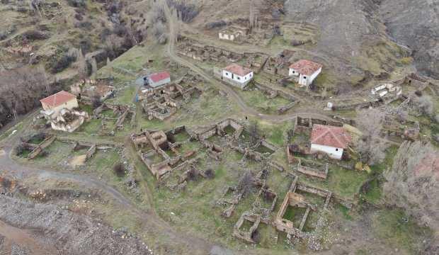 Yer: Sivas! "Cinler sardı" söylentisi bir köyü boşalttı