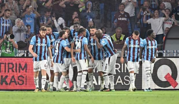 Golcü Trabzonspor'a hayat verdi! Fırtına sezona 3 puanla başladı