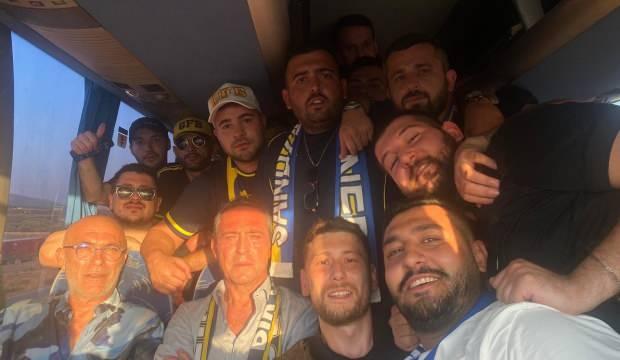 Geçen sezon olaylar yaşanmıştı! Ali Koç deplasman otobüsünde