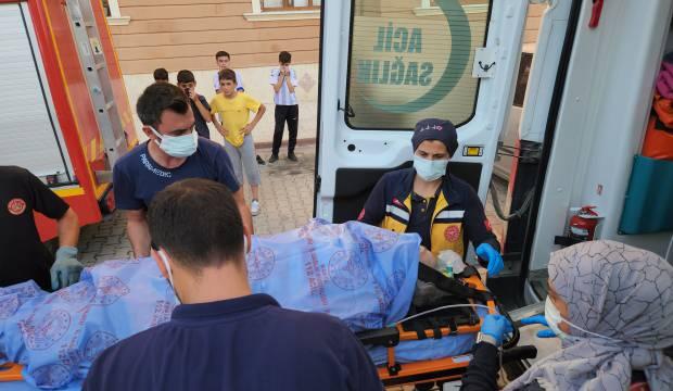 Yaşananlar yürekleri burktu! 1 hafta eşinin cesediyle yaşadı