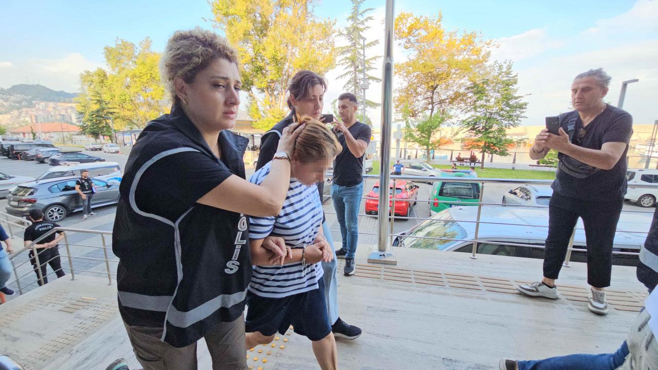 Dolandırıcı çift, polis ekiplerince yakalanarak gözaltına alındı. 