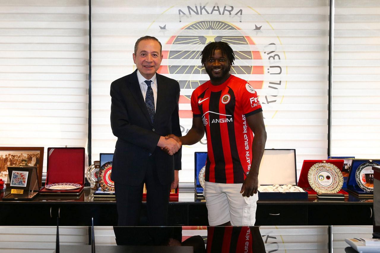 Gençlerbirliği, son olarak CSKA Moskova forması giyen forvet oyuncusu Sekou Koita’yı kadrosuna kattı. 