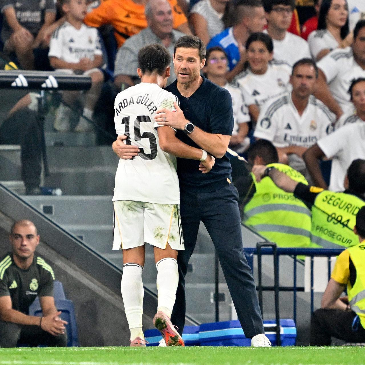 Arda Güler ve Xabi Alonso