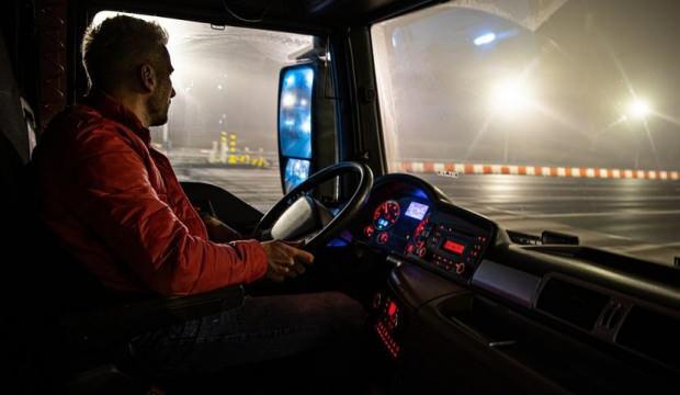 ABD'den göçmen kamyon şoförlerine kötü haber!
