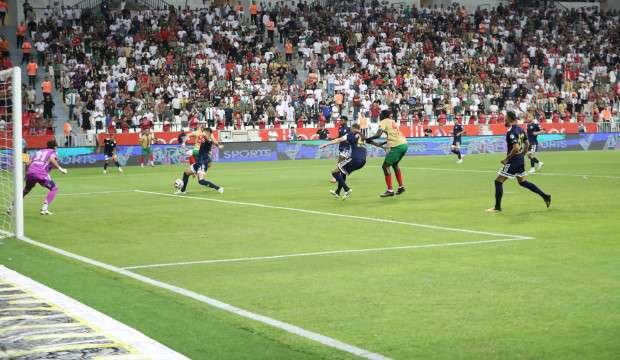Birinci Lig'de haftanın d&uuml;ellosu: Son anda gelen gol her şeyi değiştirdi