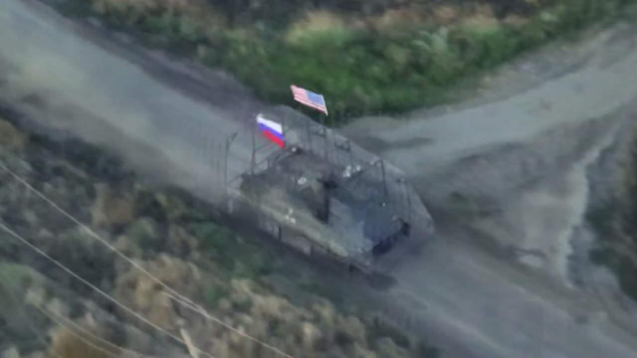 UKRAYNA CEPHESİNDE ABD VE RUS BAYRAĞI