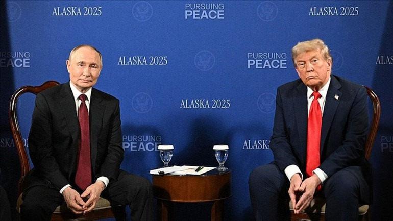 Rusya Devlet Başkanı Vladimir Putin ve ABD Başkanı Donald Trump.