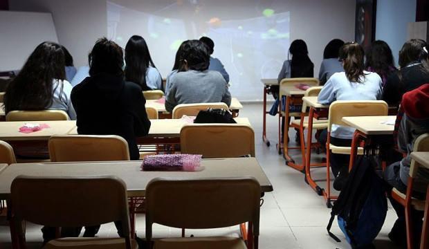 Okulların açılmasına günler kaldı! Devlette 1700, özel okullarda 15 bin lira
