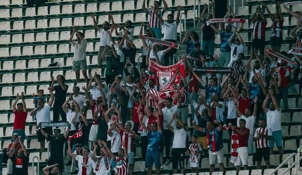 Samsunspor Avrupa'da korku verdi! Atatürk bayrakları Yunanları çileden çıkardı