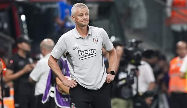 Tribünleri alkışlayan Solskjaer'e büyük şok! 