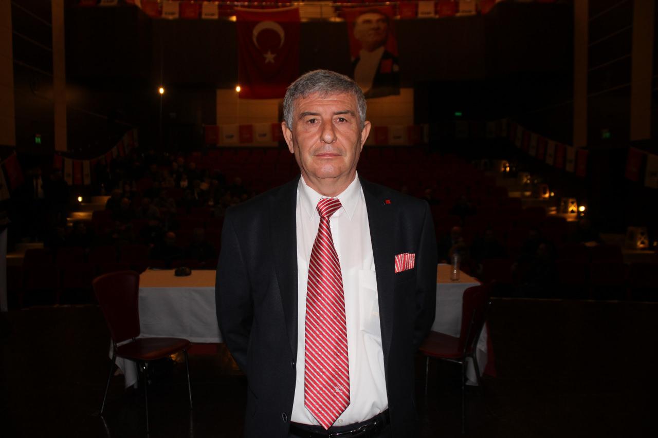 Merkez İlçe Başkanı Uğur Dümen