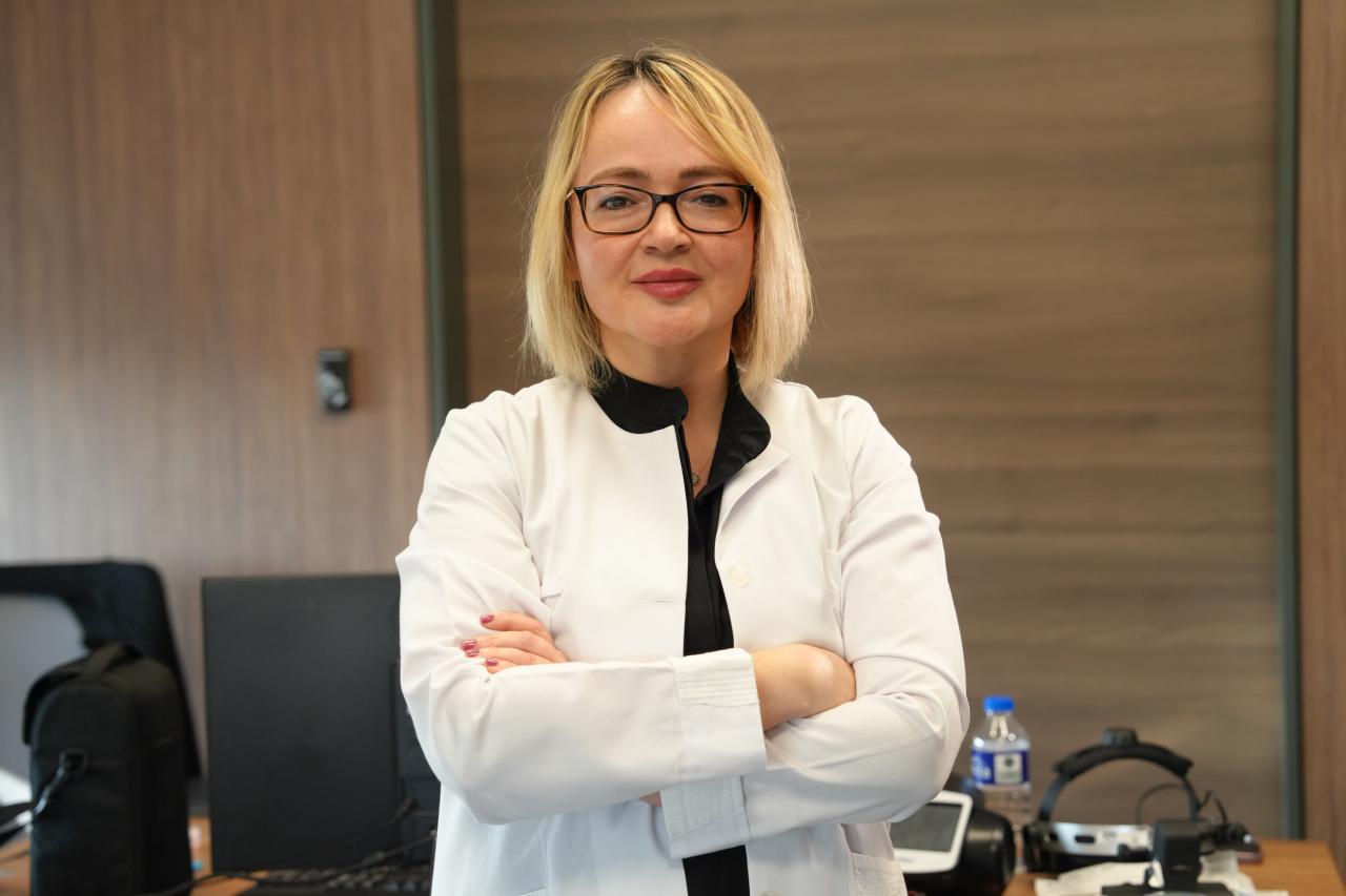 Medipol Mega Üniversite Hastanesi Göz Sağlığı ve Hastalıkları Bölümü'nden Prof. Dr. Sevil Karaman